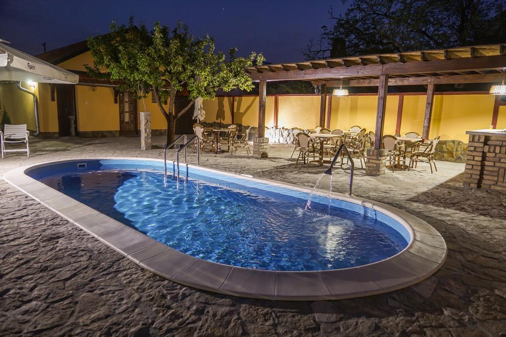 Amfora Hotel Palic Luaran gambar